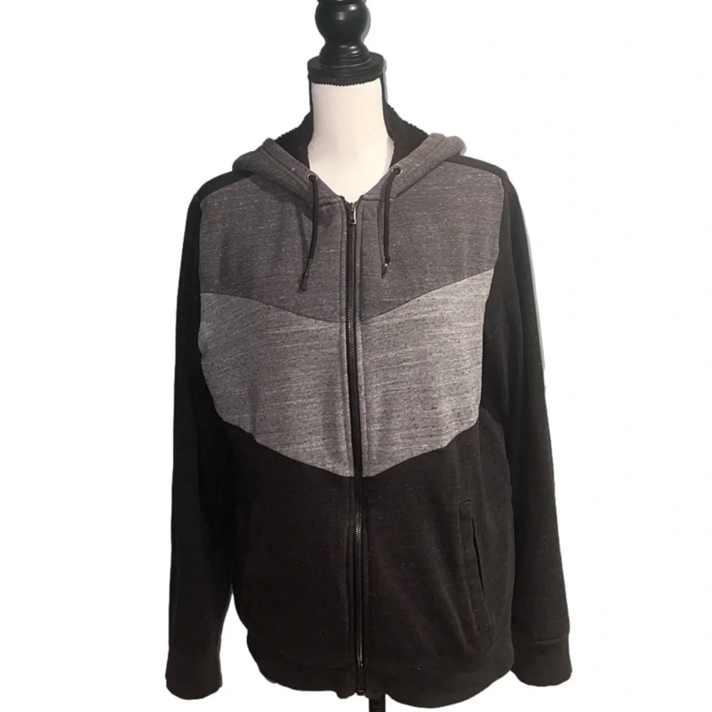 Urban pipeline- Zip up hooded jacket