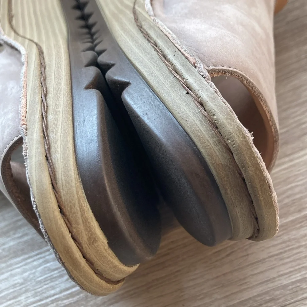 Naot verbena cutout