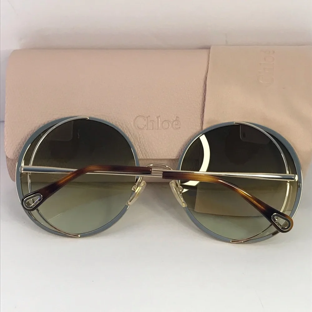 Chloe 	61mm from