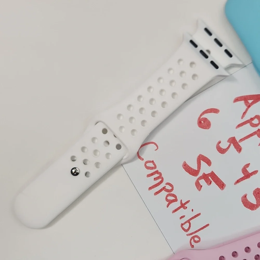 COPY - 22 mm lug Apple Watch Compatible 3 band latex snap band set for MEN, NWT
