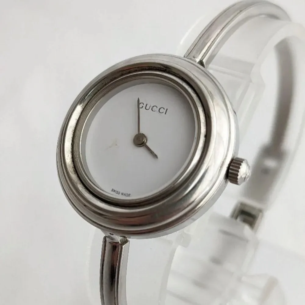 GUCCI Silver Italian Luxury Bracelet Watch with Bezels for changing
