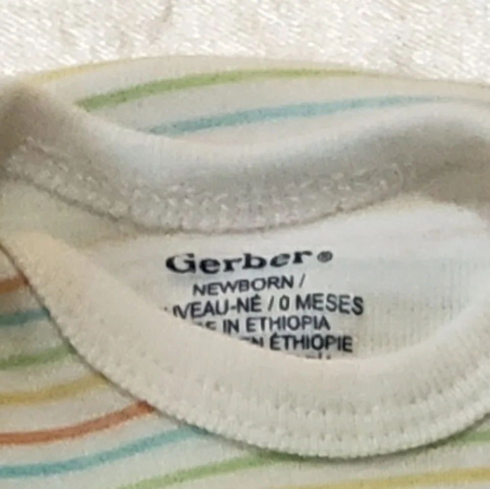 a set of 4 baby girl pajamas gerber newborn 0 months