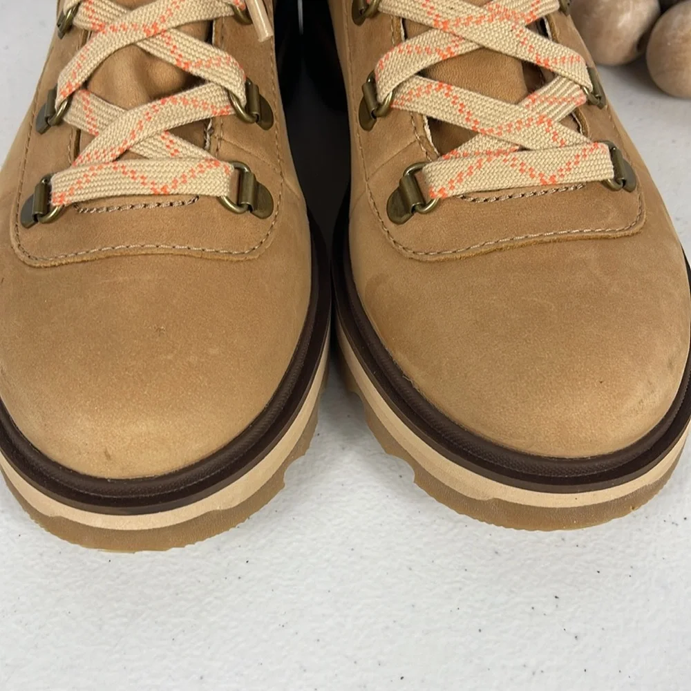 Sorel this ruggedly