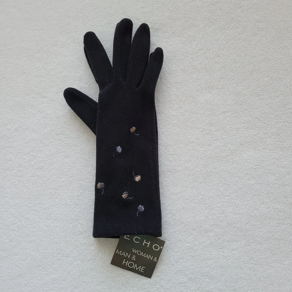 ECHO | Vintage Embroidered Floral Gloves NEW Ladies Small Black