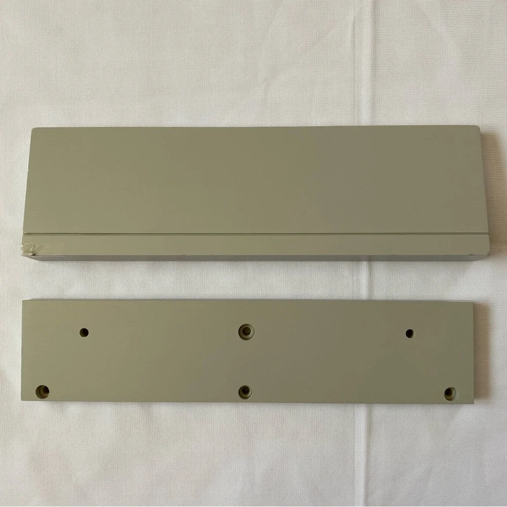 N/A modern olive