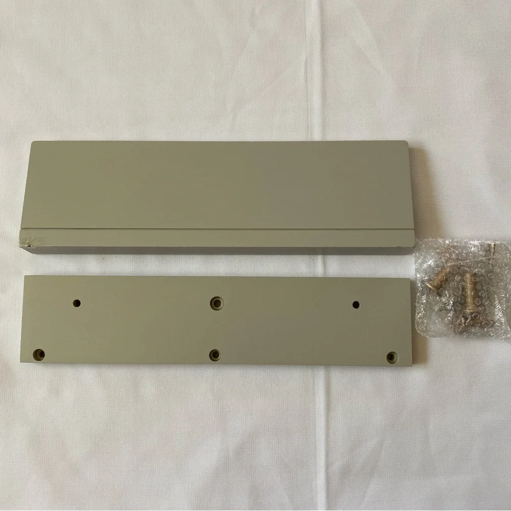 N/A modern olive