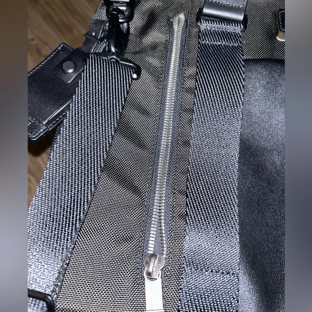 Tumi classic black