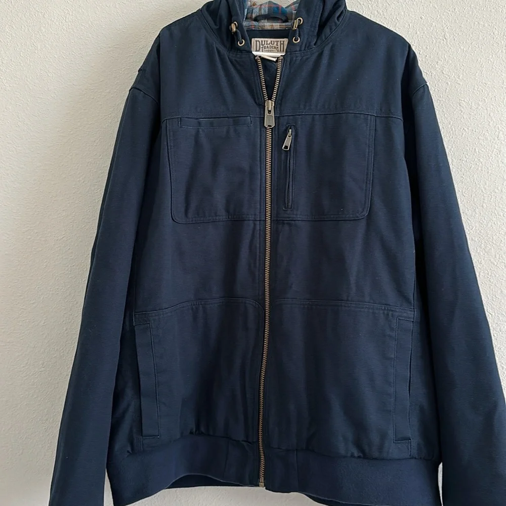 Duluth Trading Co preown excellent