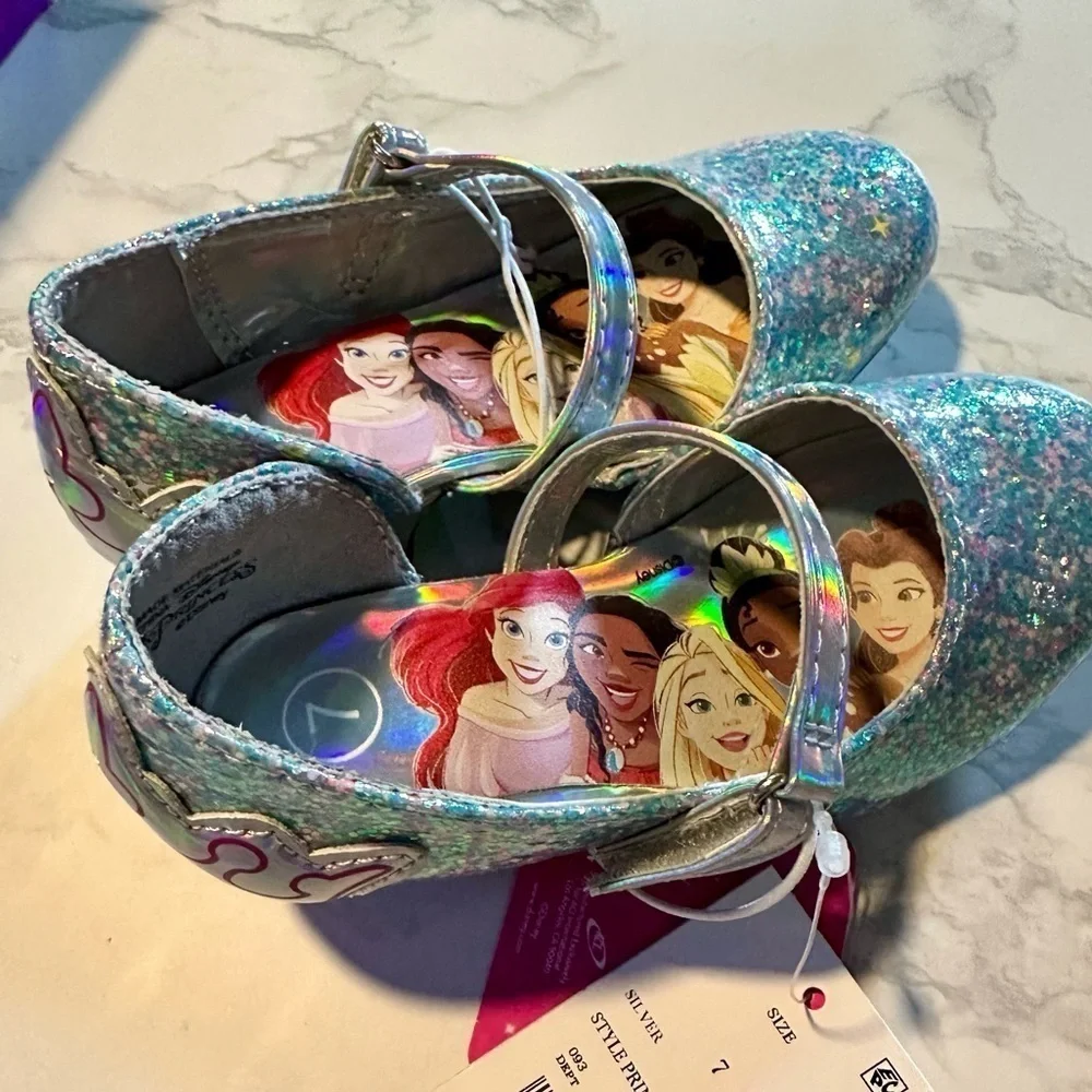 Disney little girl