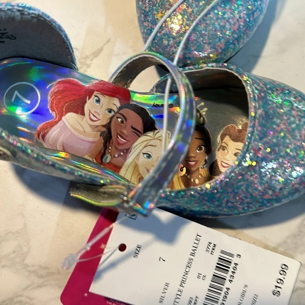 Disney little girl