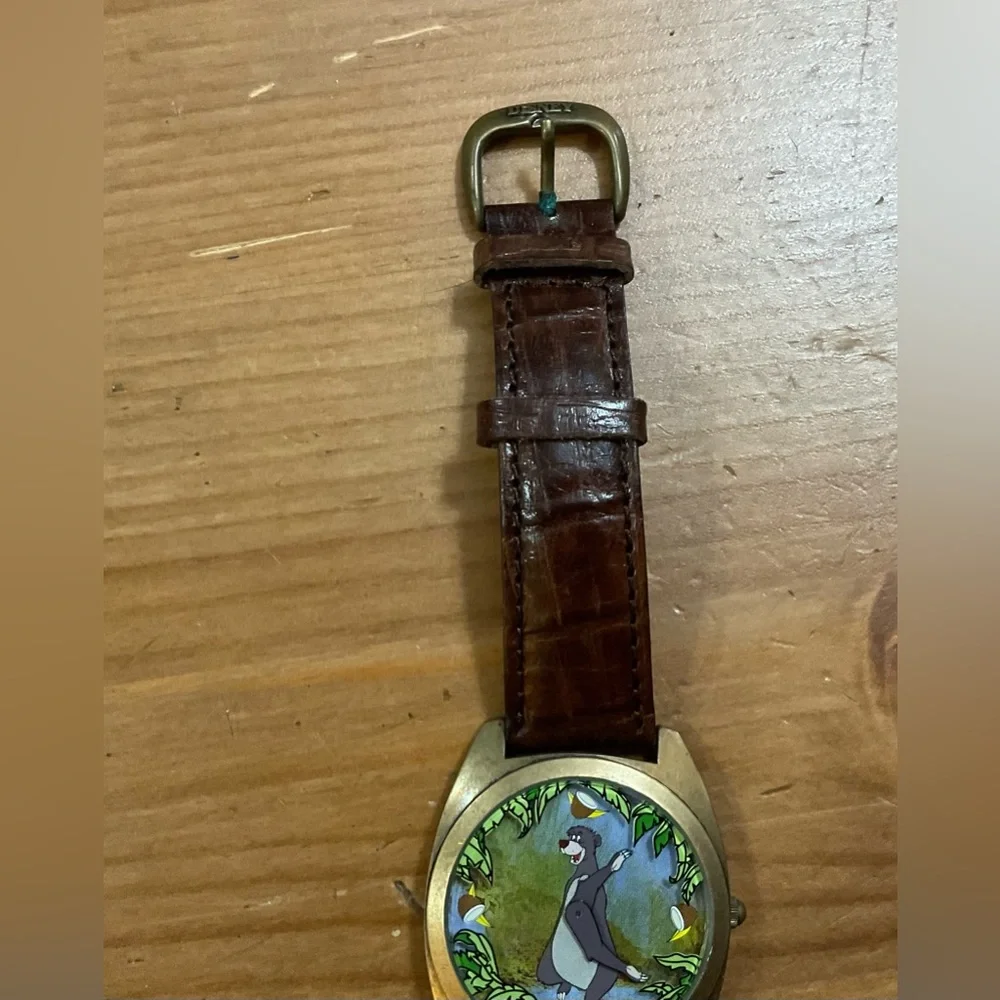 Fossil: Disney vintage limited edition “Baloo” from The Jungle Book watch.
