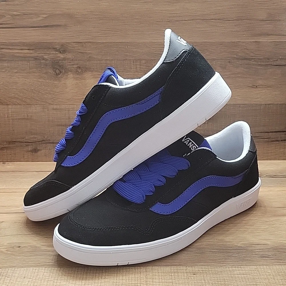 Vans van cruze