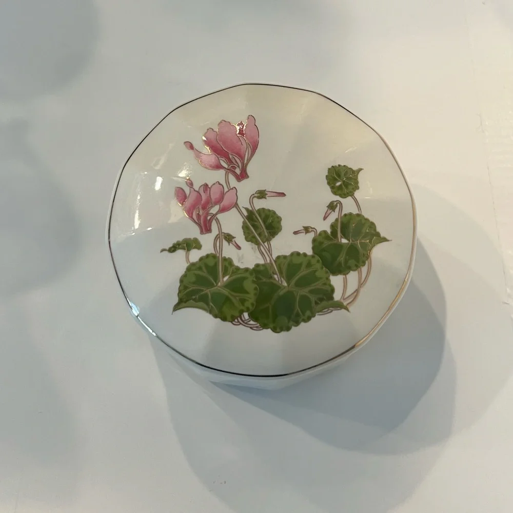 Otagiri vintage porcelain