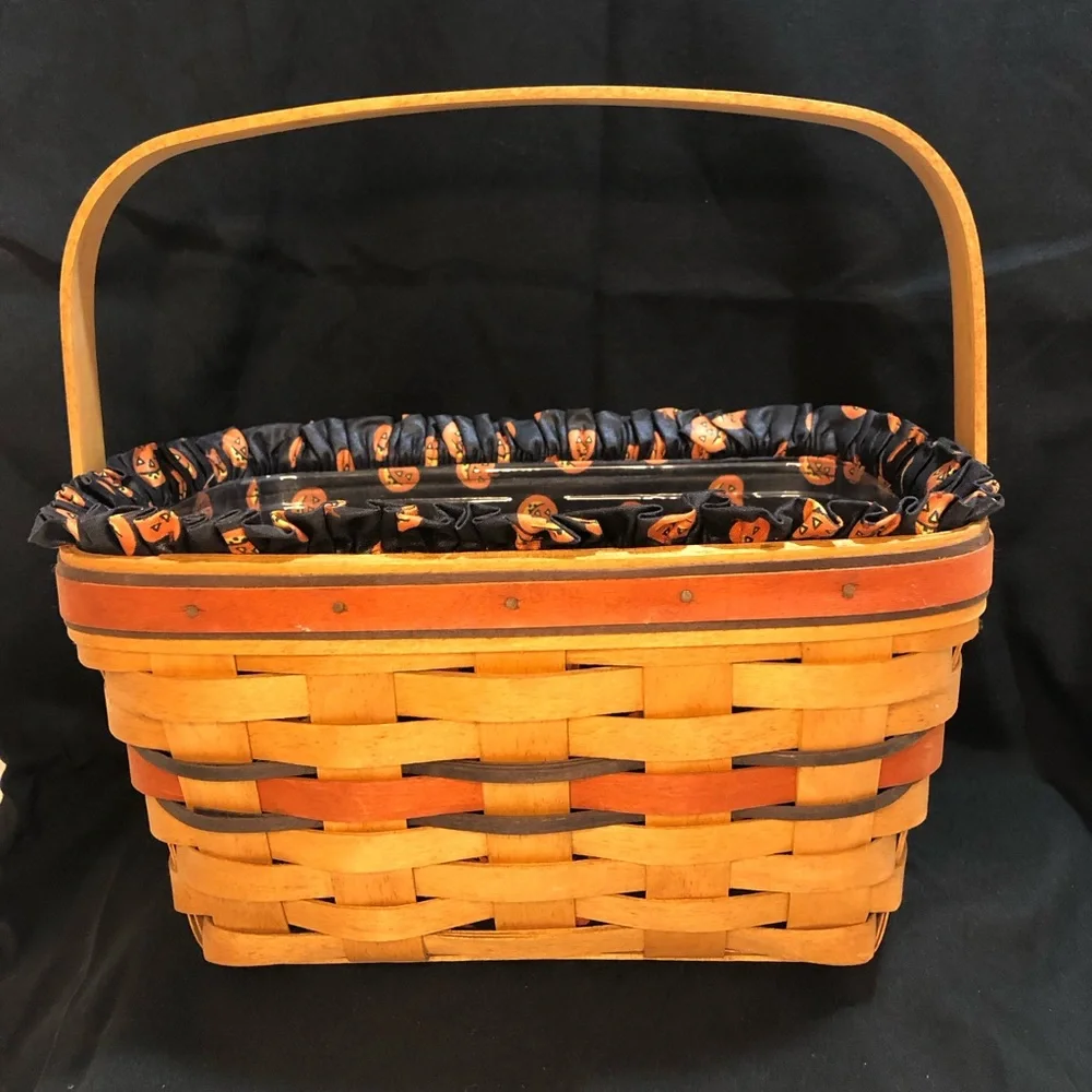 1994 LONGABERGER BOO BASKET WITH PUMPKIN PRINT LINER AND PLASTIC PROTECT…
