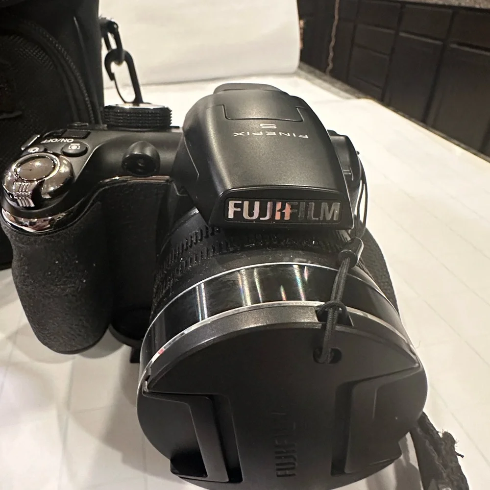 Fujifilm fuji finepix