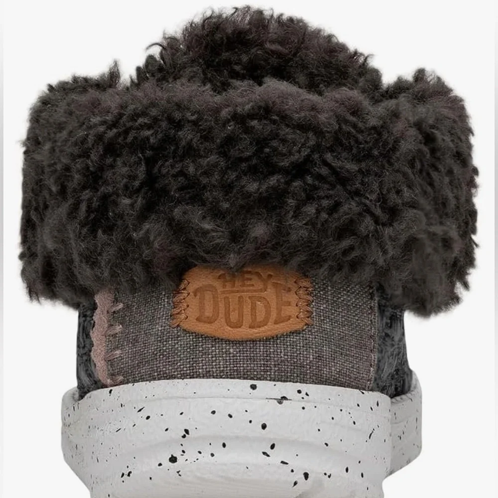 Hey Dude Wendy Black Fold Stitch Cozy Shoes Youth T (Little Boy) 1 New in box!