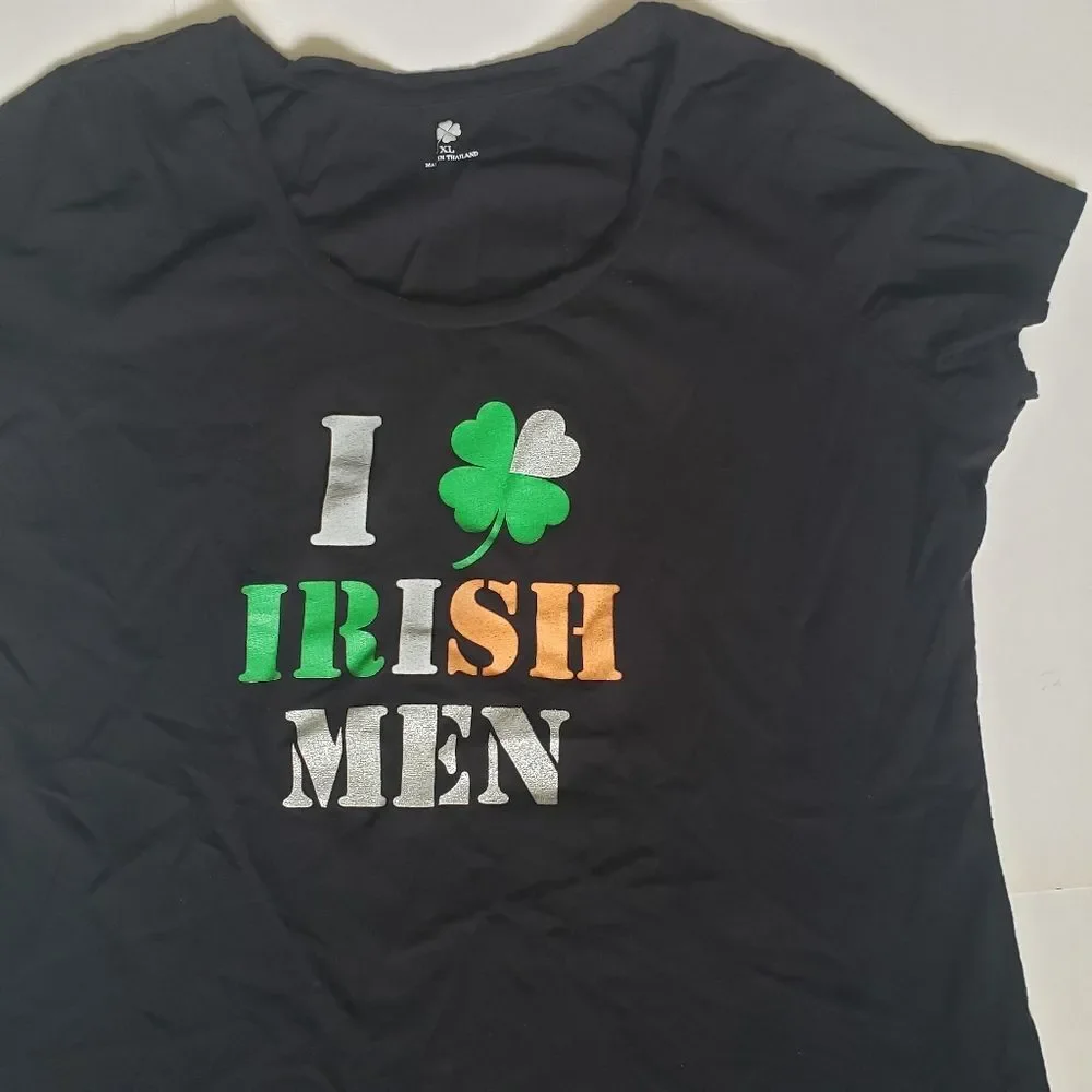 'I 🍀💚 Irish Men' T-Shirt