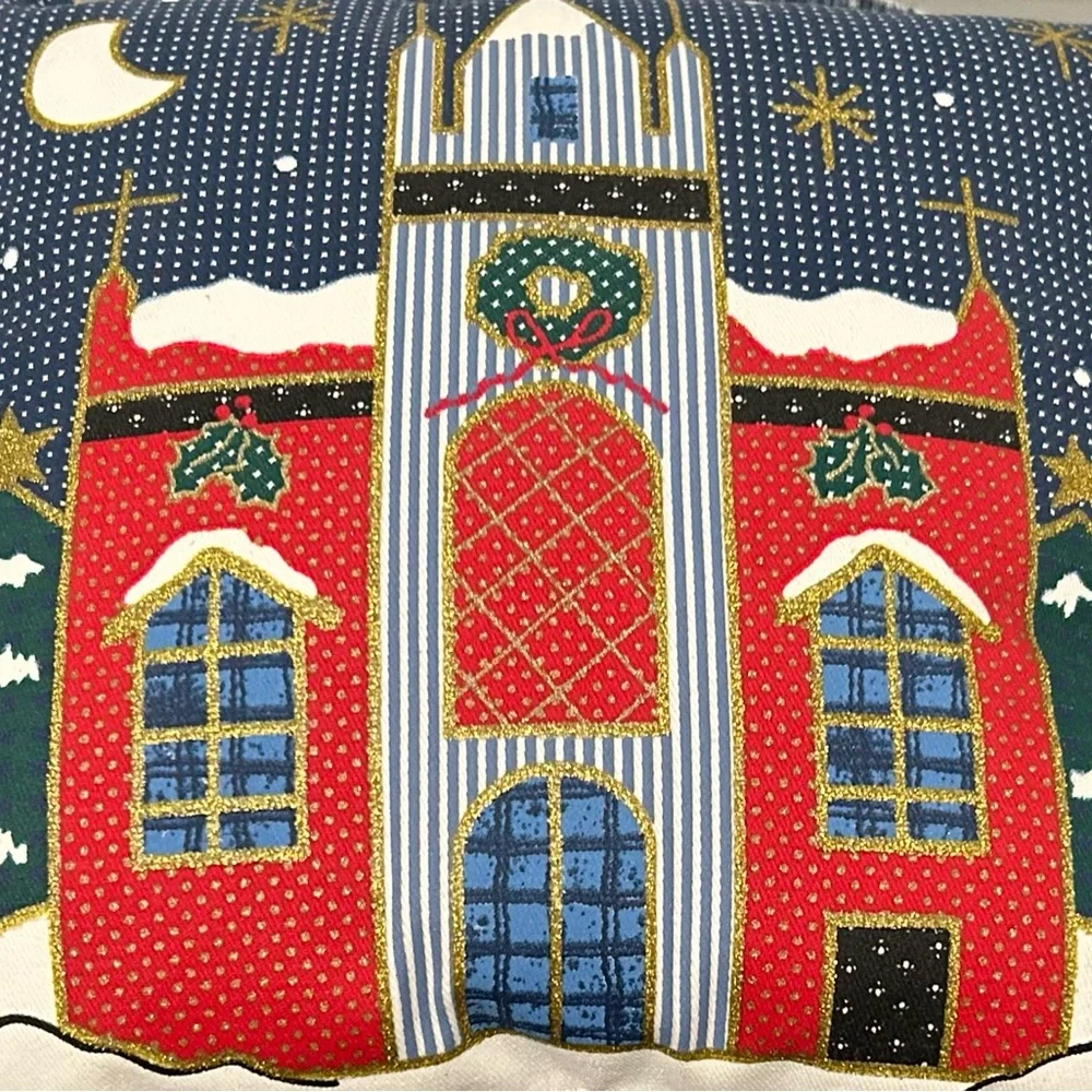 N/A christmas pillow