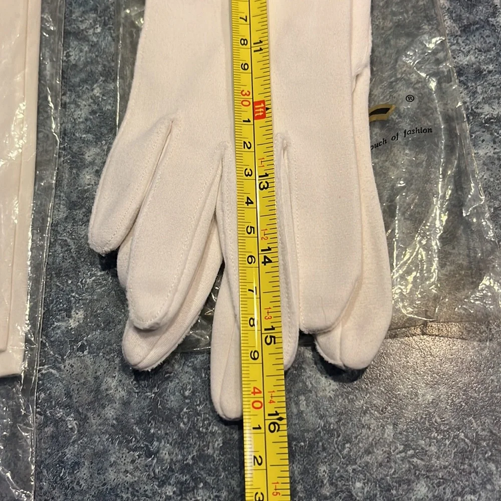 N/A pairs white