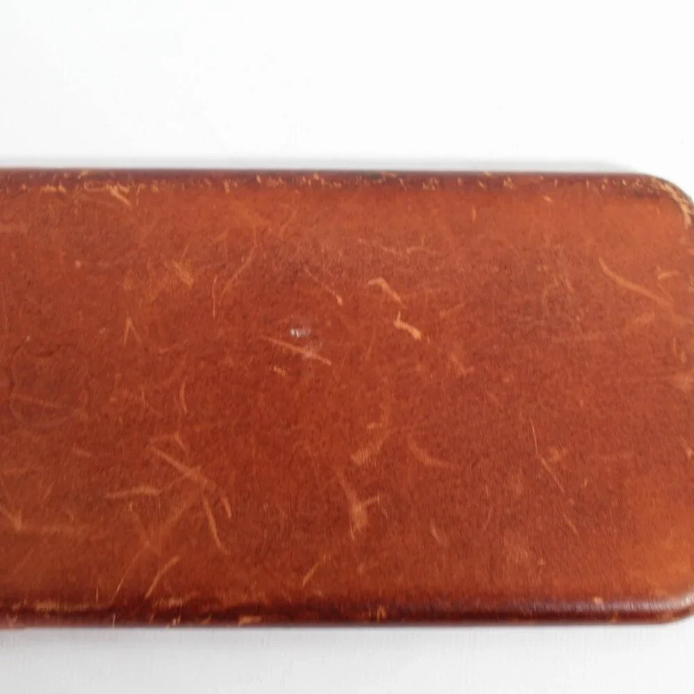 Genuine Apple Leather Case for iPhone 7 Plus/8 Plus Saddle Brown Fair Condition