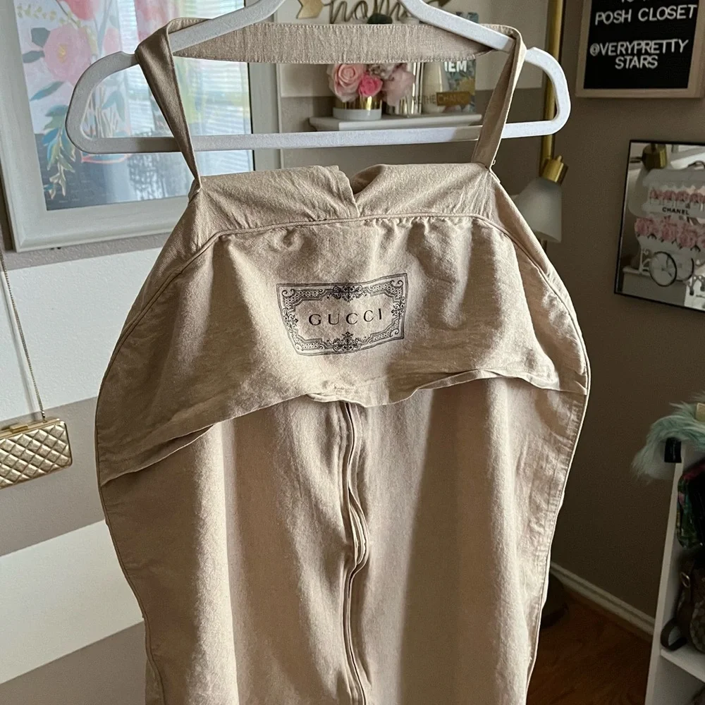 Gucci 40 length
