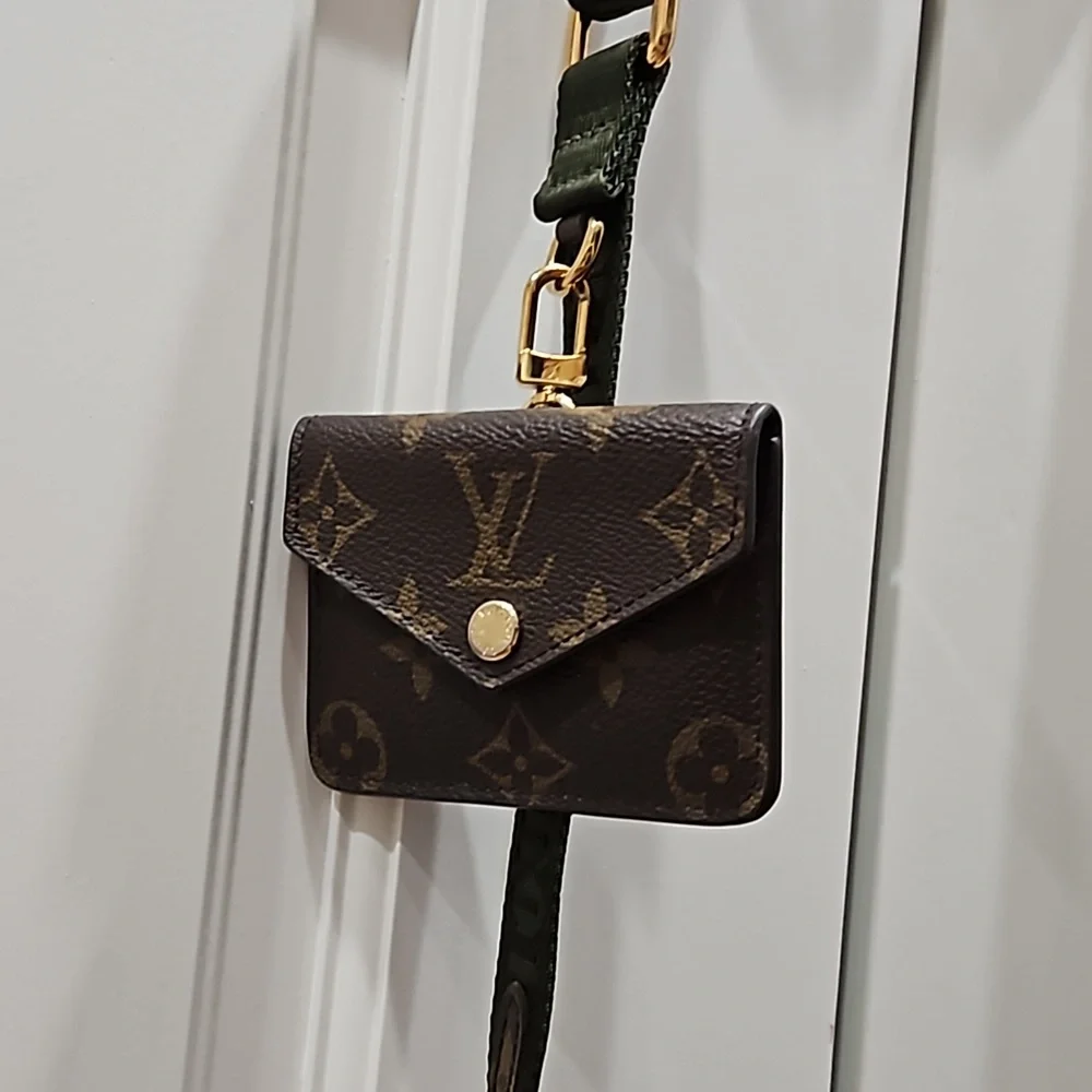 Louis Vuitton Felicie Strap and Go