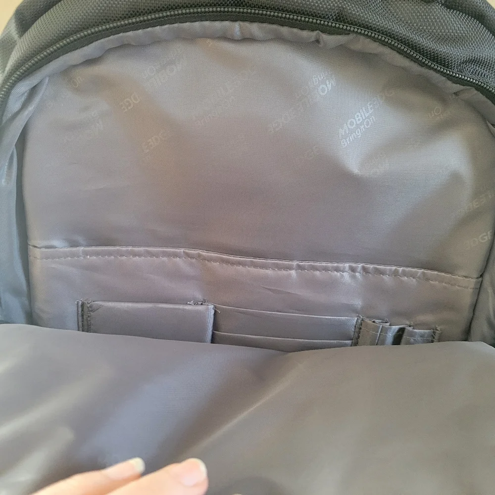 MobileEdge smartpack laptop