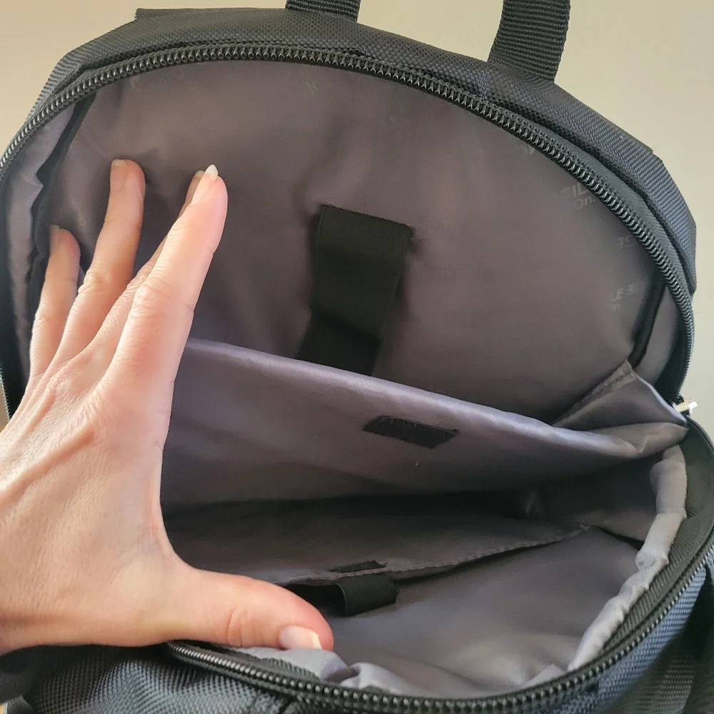 MobileEdge smartpack laptop