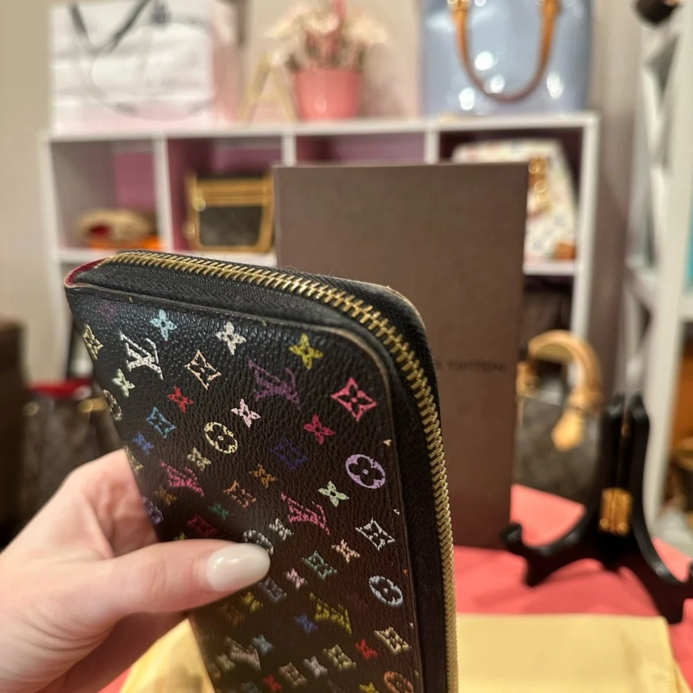 Louis Vuitton this authentic