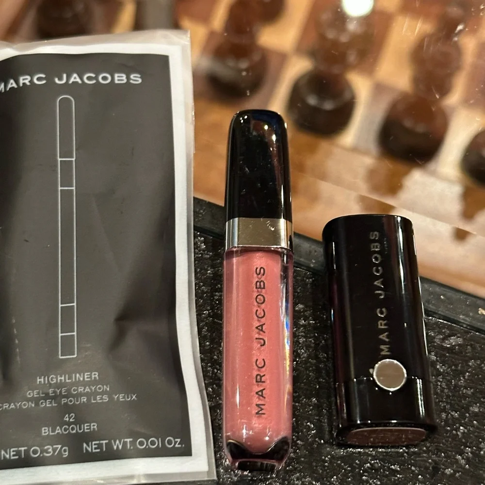 N/A all lipstick show
