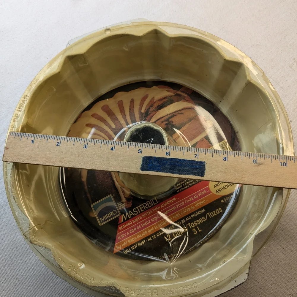 Nordic Ware duty 70