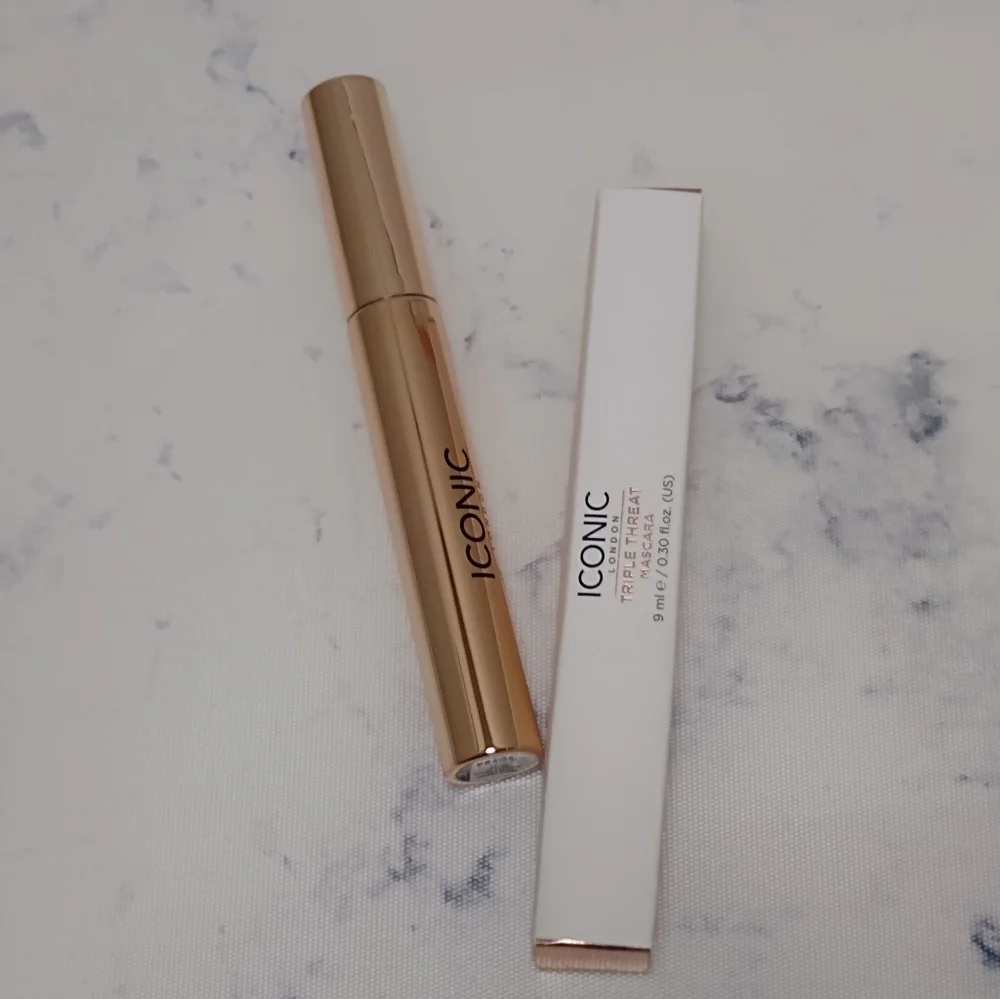 Iconic London Triple Threat Mascara Black New in Box