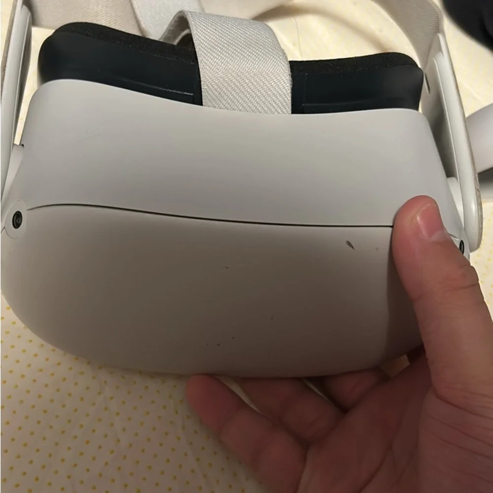 Oculus white works
