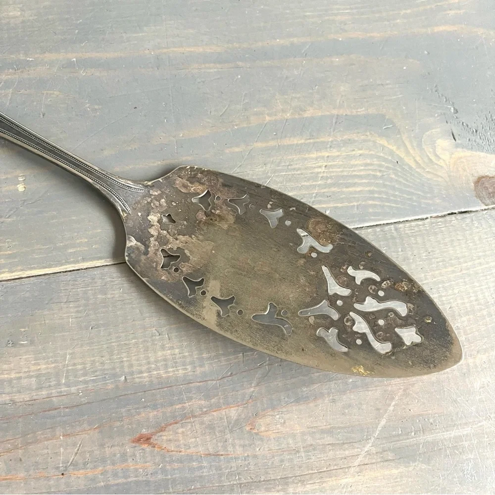 Vintage peerless silver