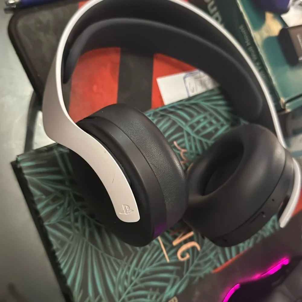 Sony PULSE 3D Wireless Gaming Headset for PlayStation 5