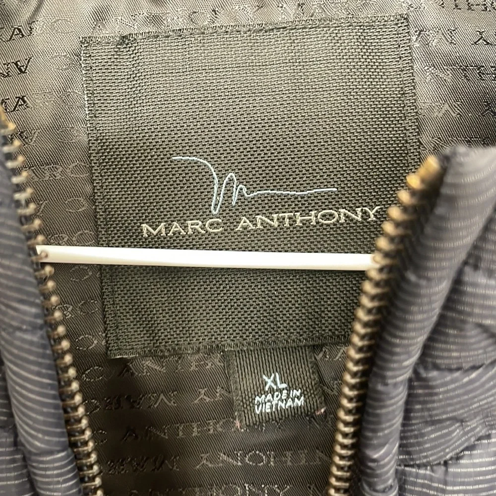 Marc Anthony size xl