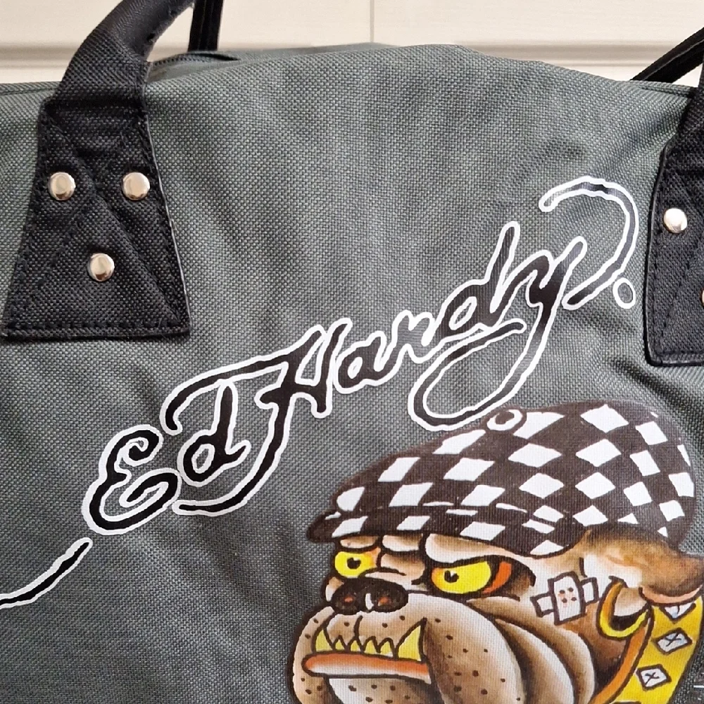 NWOT Medium Ed Hardy Gray Canvas Duffel Bag with Iconic Bulldog Design