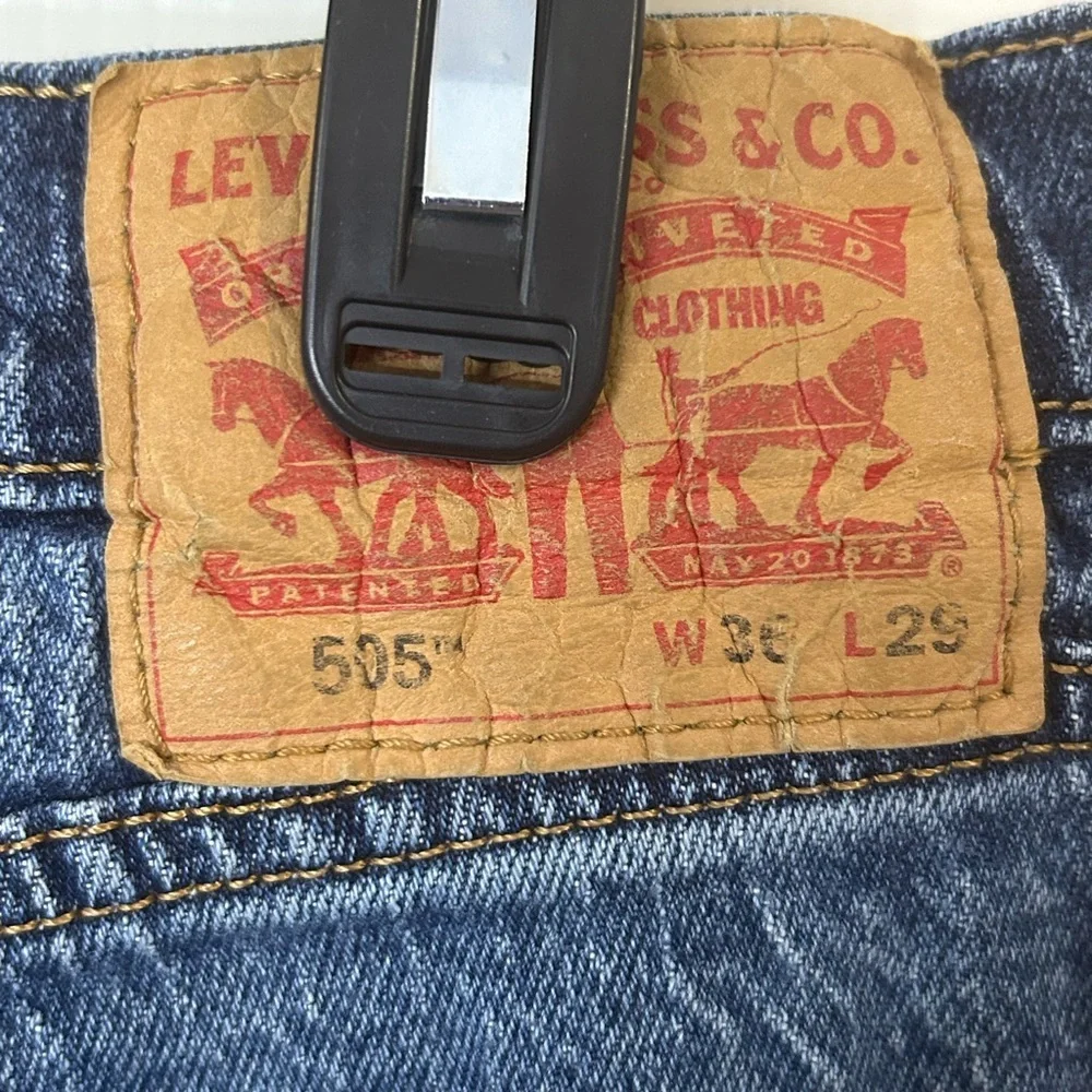 Levis pre owned