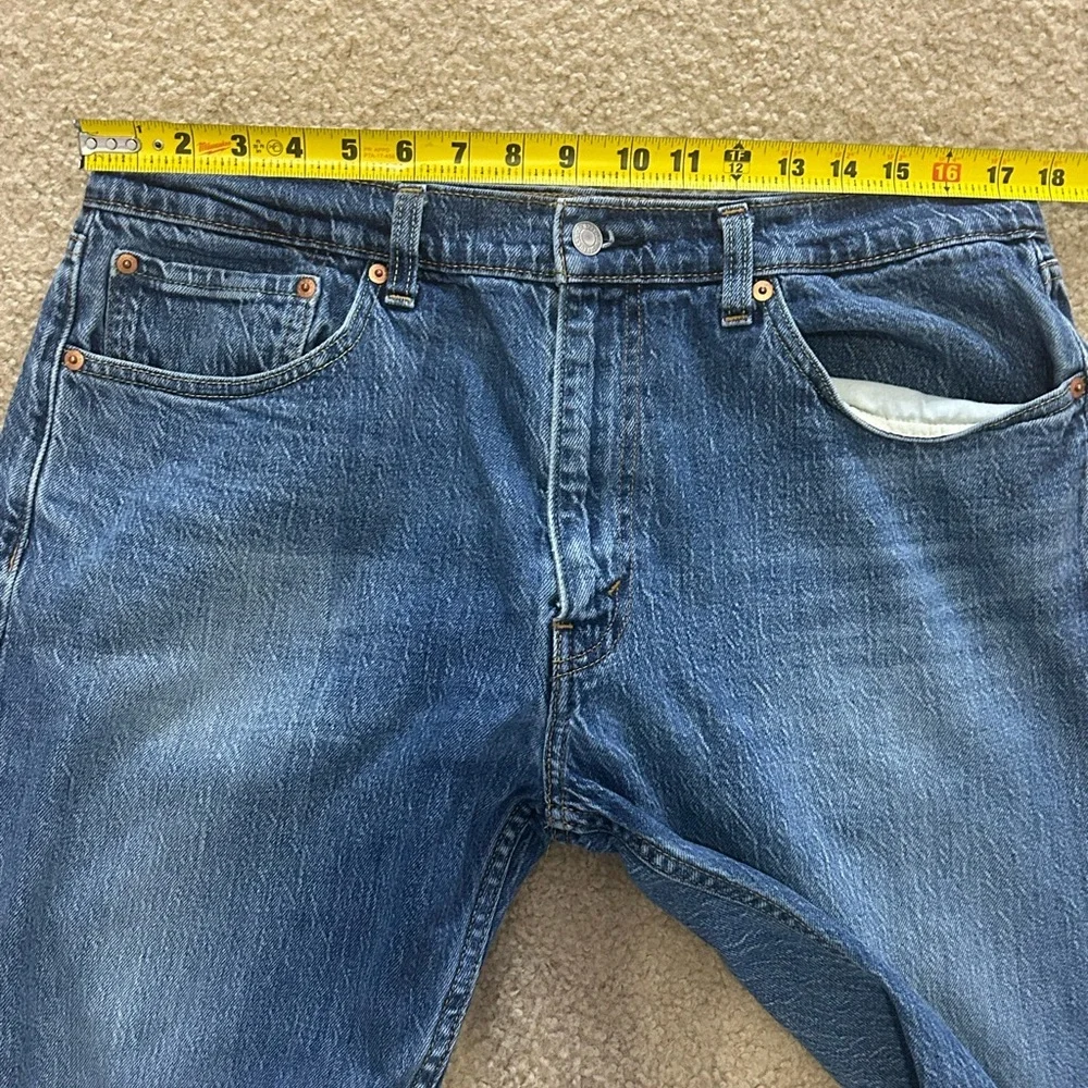Levis pre owned
