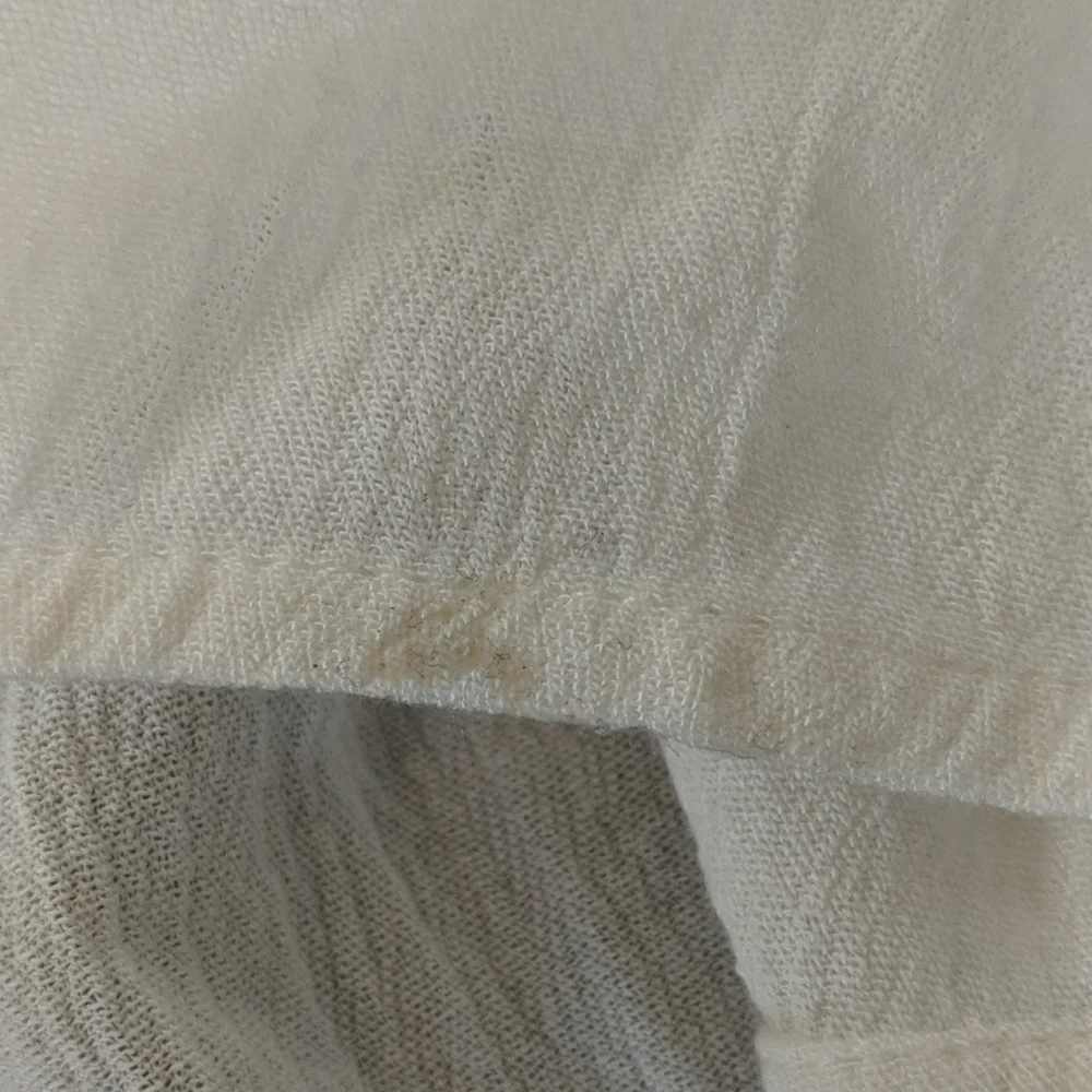 DR2 white lacy