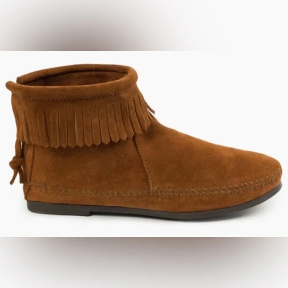 Minnetonka euc back