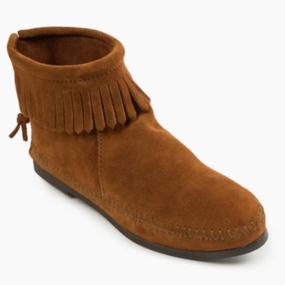Minnetonka euc back