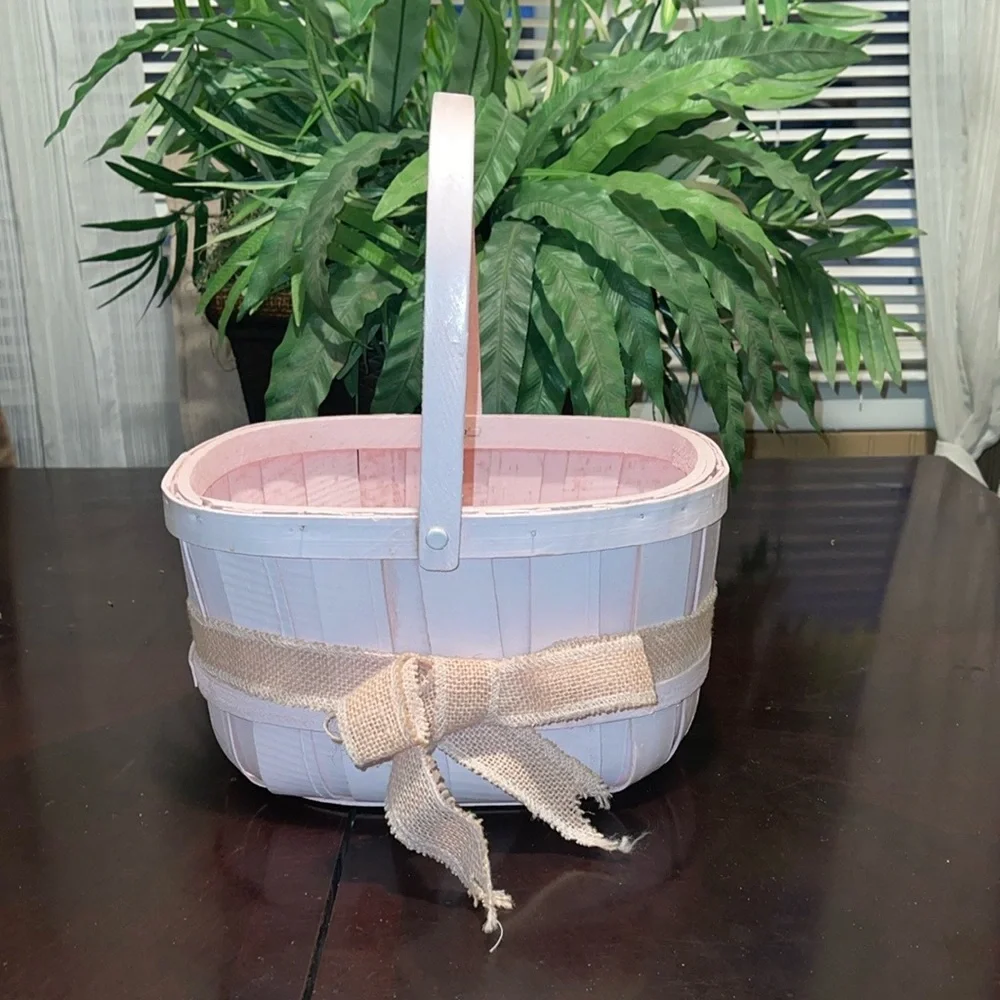 Source Unknown Pink and Tan Woven Storage Basket