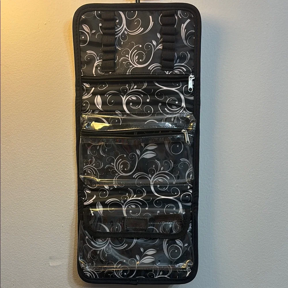 Black and Gray Hanging Organizer