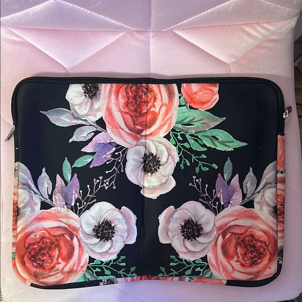 Floral Laptop Sleeve with Zipper