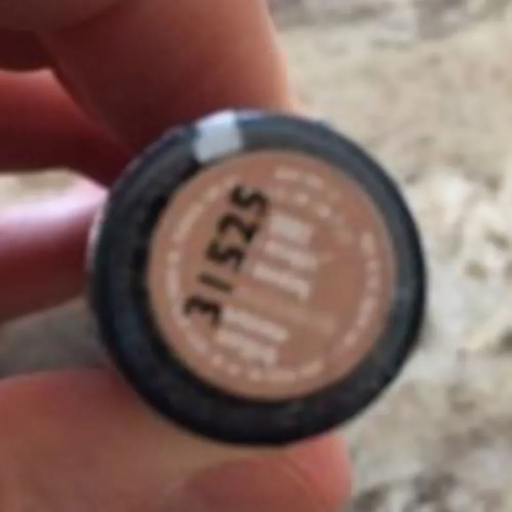 avon lipstick