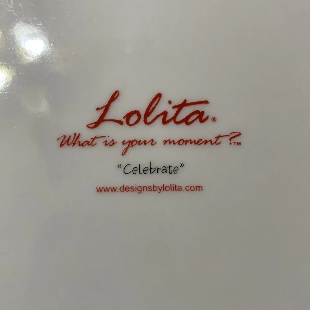 Lolita add festive