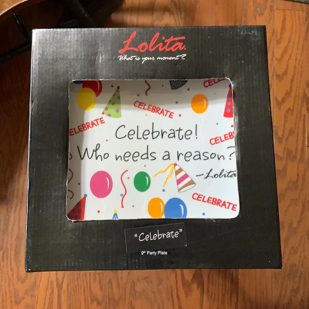 Lolita add festive
