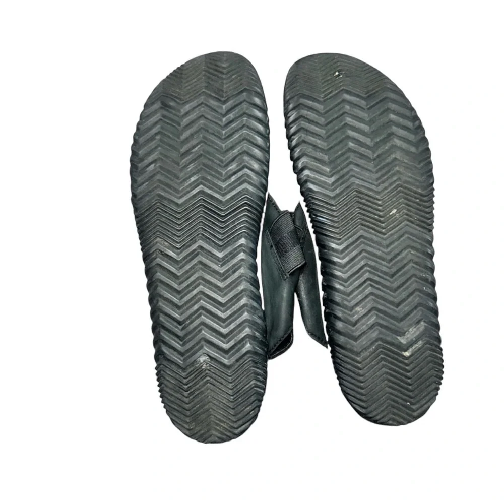 Sorel black leather