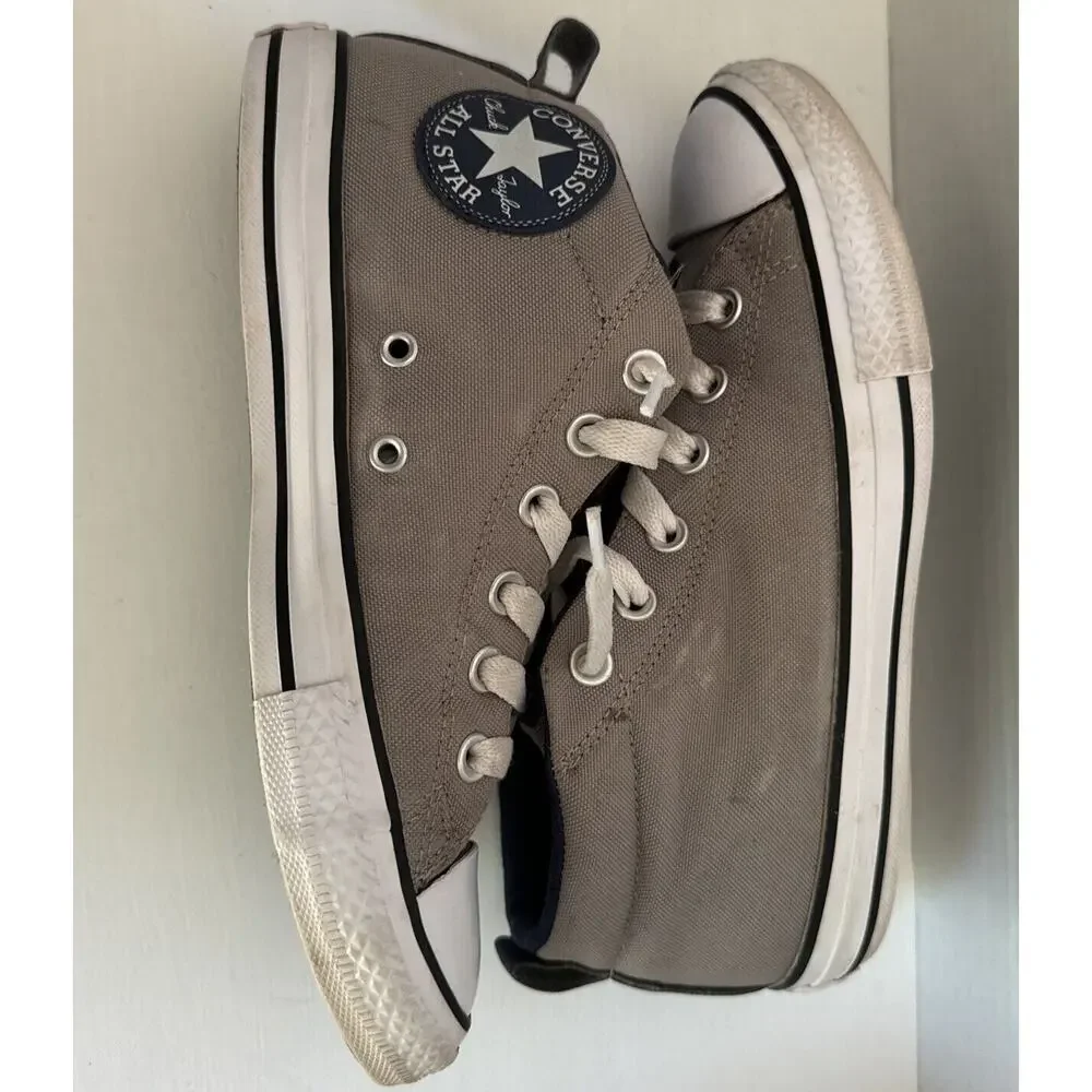 Converse junior shoes